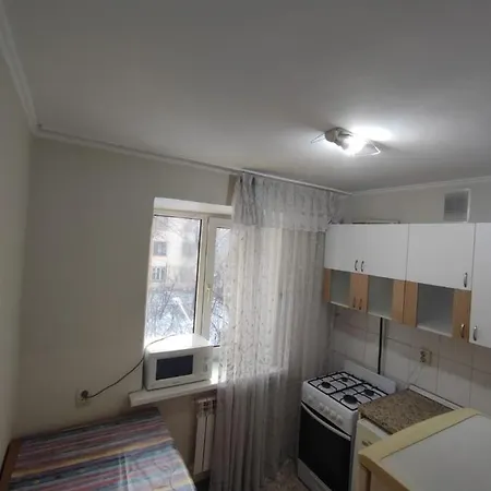 1 Комнатные Апартаменты В Районе Атакента Almaty Exterior photo